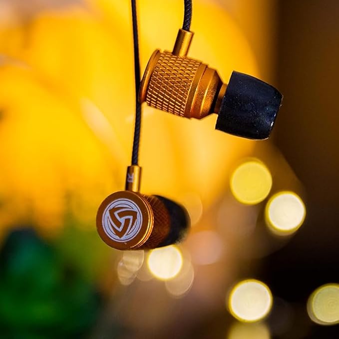 LUDOS Ultra USB C Headphones for iPhone 16 15 Pro Max Plus iPad Pro, 5 Years Warranty, Magnetic USB-C Earbuds for Samsung Galaxy S24 S23 Ultra S22 S21 FE S20 A55 A54 A53, USB Type C Earphones - Gold