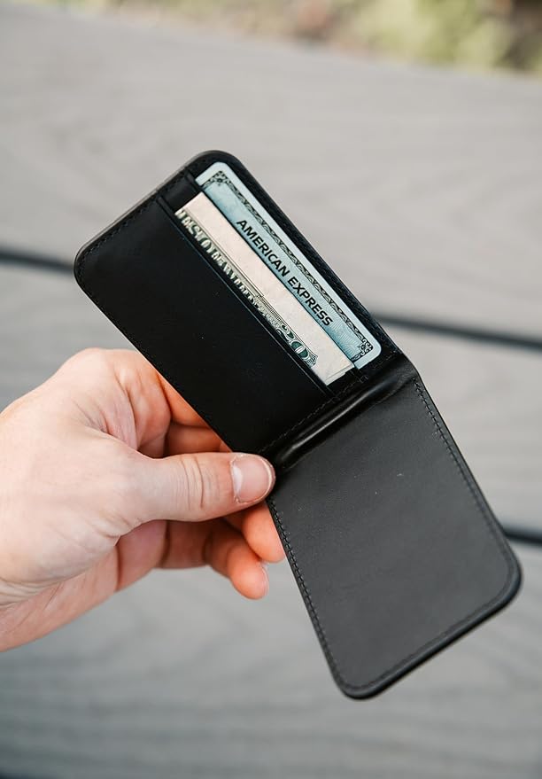 URBAN ARMOR GEAR UAG Slim Wallet PU Vegan Leather Black 5 Cards Holder with Kickstand, Metropolis Magnetic Wallet Compatible with MagSafe for iPhone, Galaxy