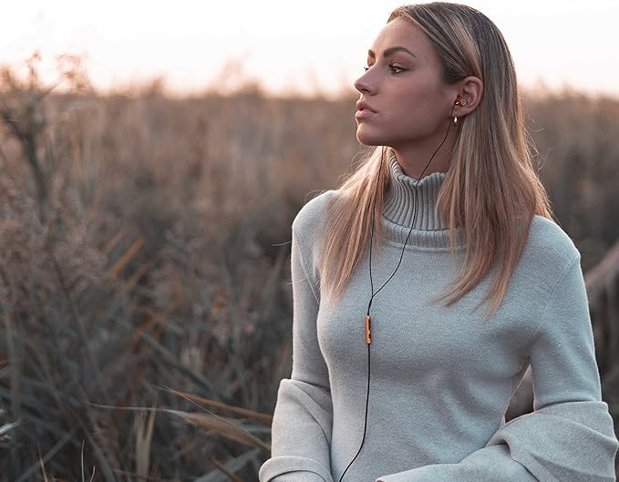 LUDOS Ultra Wired Earbuds in-Ear Headphones, 5 Years Warranty, Earphones with Microphone, Noise Isolating Ear Buds, Memory Foam for iPhone, Samsung, School Students, Kids, Women, Small Ears - Gold