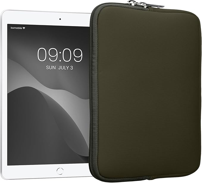 kwmobile Neoprene Pouch Compatible with 8"-8,4" Tablet - Universal Sleeve Case Cover with Zipper for Tablet - Dark Green