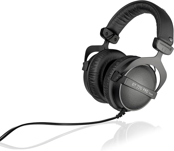 beyerdynamic DT 770 PRO 32 Ohm Over-Ear Headphones in Black. Enclosed Design, Wired for Professional Sound in The Studio and on Mobile Devices Such as Tablets and Smartphones