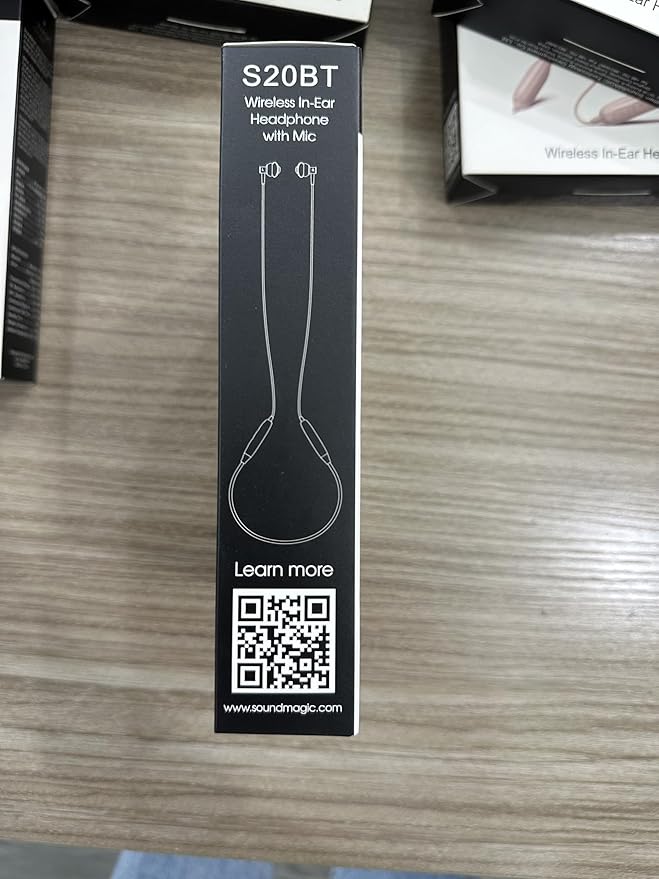 SoundMAGIC S20BT Neckband Bluetooth Headphones Wireless Earphones HiFi Stereo in Ear Headset with Microphone Lightweight Sports Earbuds Long Playtime Stable Connection Black