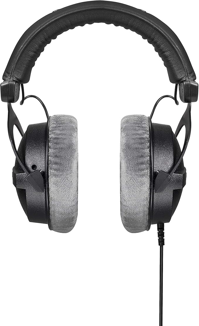 beyerdynamic DT 770 PRO 80 Ohm Over-Ear Studio Headphones in Gray. Enclosed design, wired for professional recording and monitoring