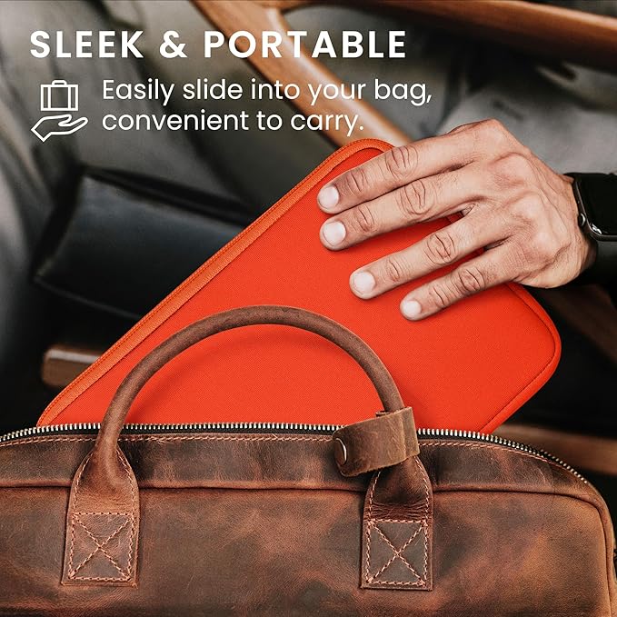 kwmobile Neoprene Pouch Compatible with 8"-8,4" Tablet - Universal Sleeve Case Cover with Zipper for Tablet - Orange