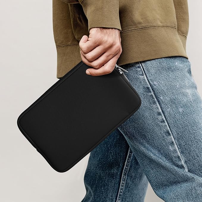 kwmobile Neoprene Pouch Compatible with 8"-8,4" Tablet - Universal Sleeve Case Cover with Zipper for Tablet - Dark Grey